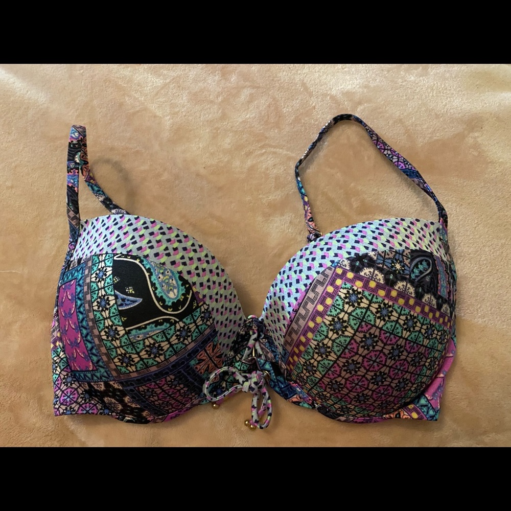 Victoria’s Secret swim